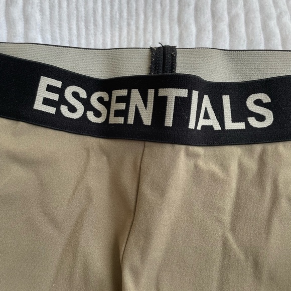 ESSENTIALS x Fear of god, Women’s Biker Shorts - Picture 3 of 7